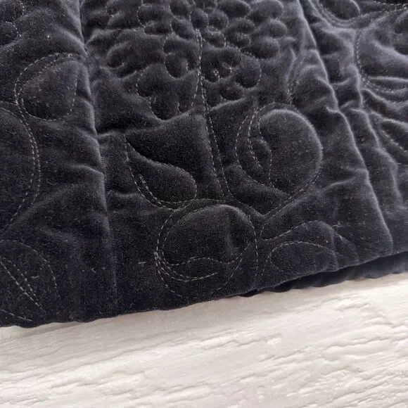 Vintage Quilted Black Velvet Mandarin Collar Jacket Women's Asian Inspired Coat - Picture 12 of 15